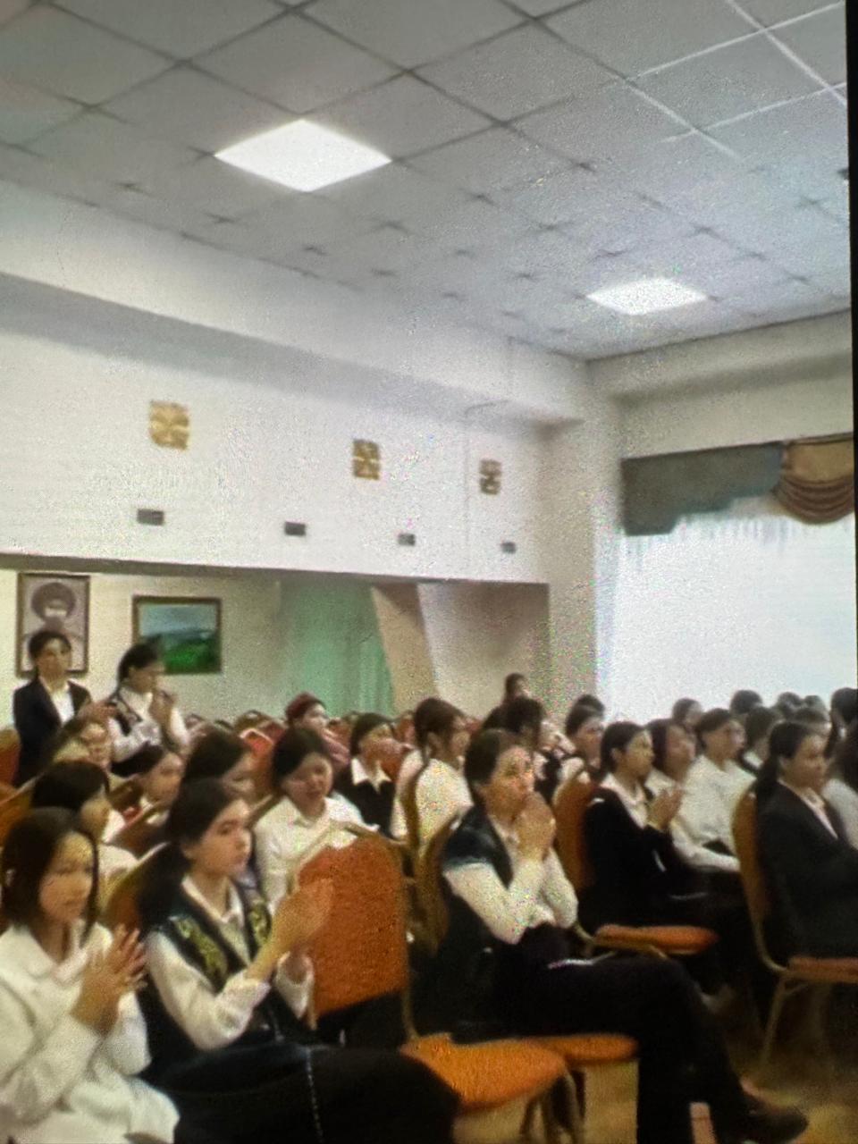 “Әжемнің айтқан ақылы”